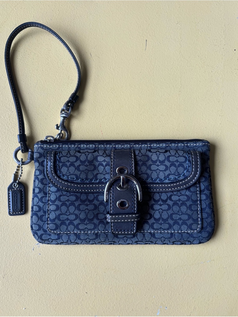 Vintage Y2K Coach Soho Signature C Buckle Wristlet Blue Canvas Leather Trim